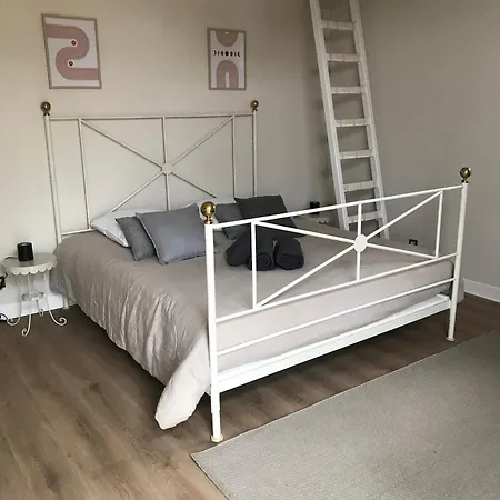 Apartment Duplex Louis *